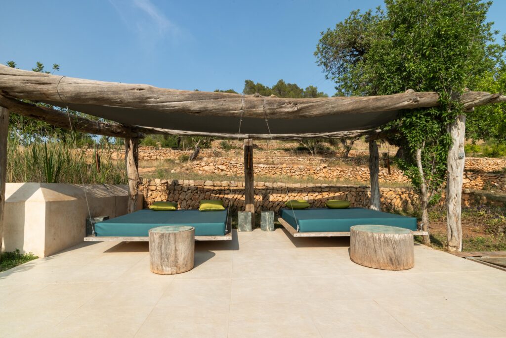 0094b5e4-c069-48bf-8d78-bd0092f5383f