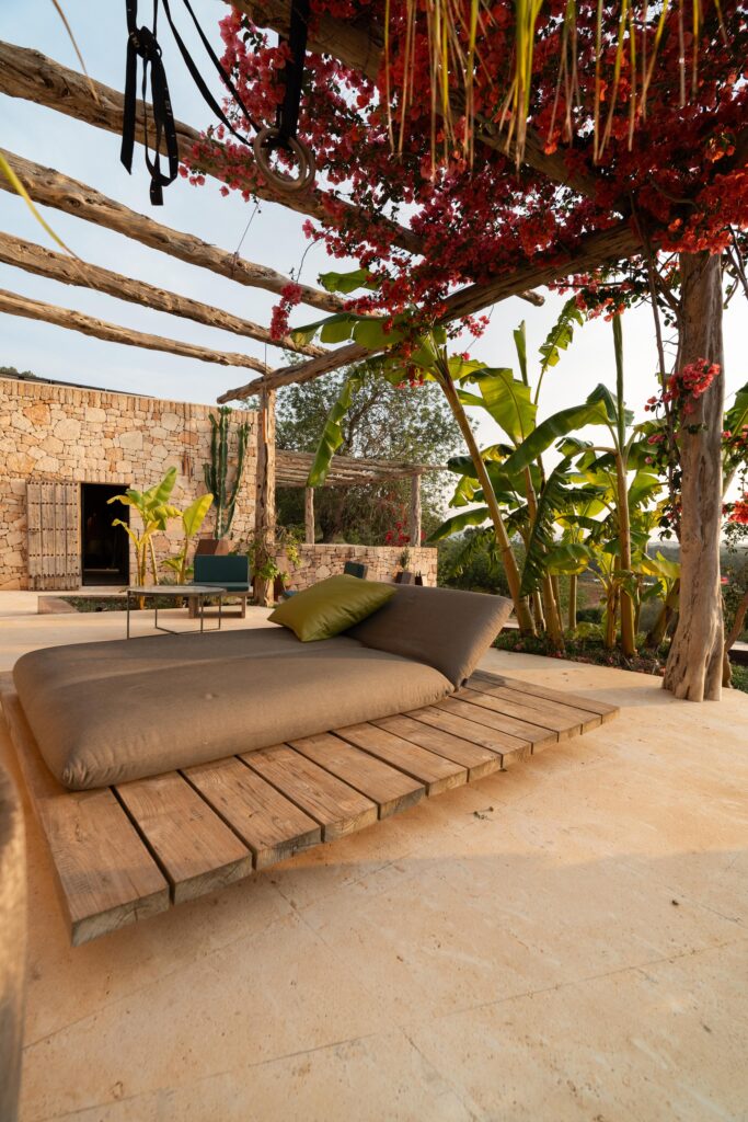 56a4c8ac-bb47-4b12-b1df-5a7df2678563