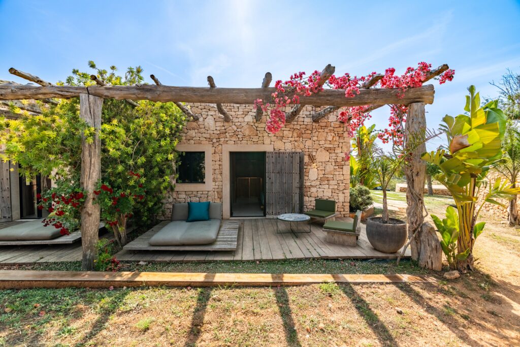 5f69ac95-359f-4c35-9b43-6e4c6d2aabeb