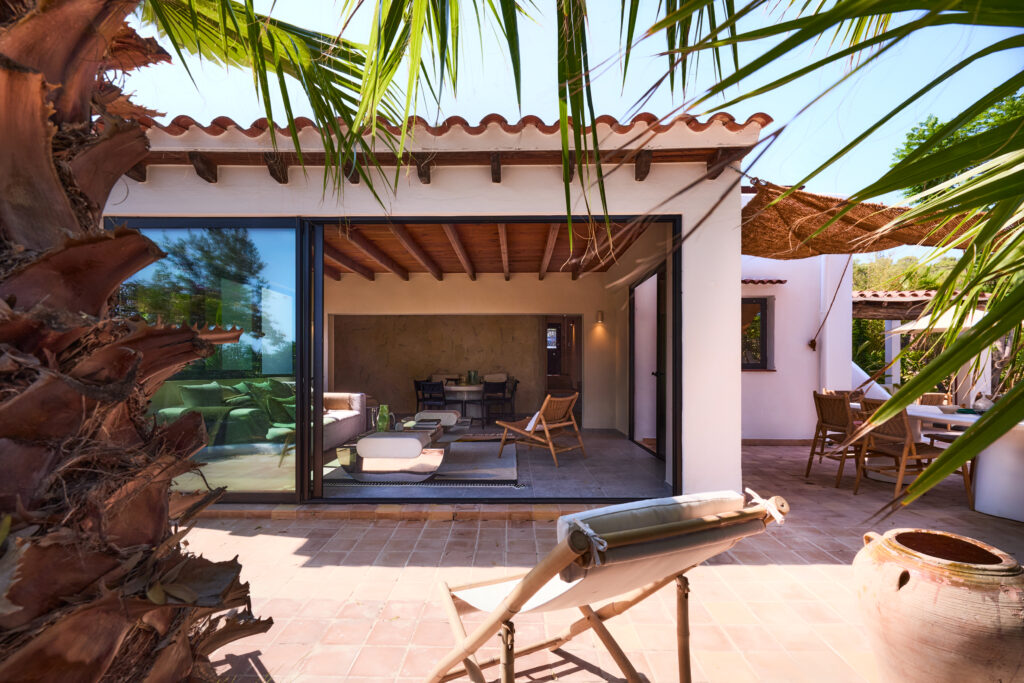 Living 15 - Can Pardis