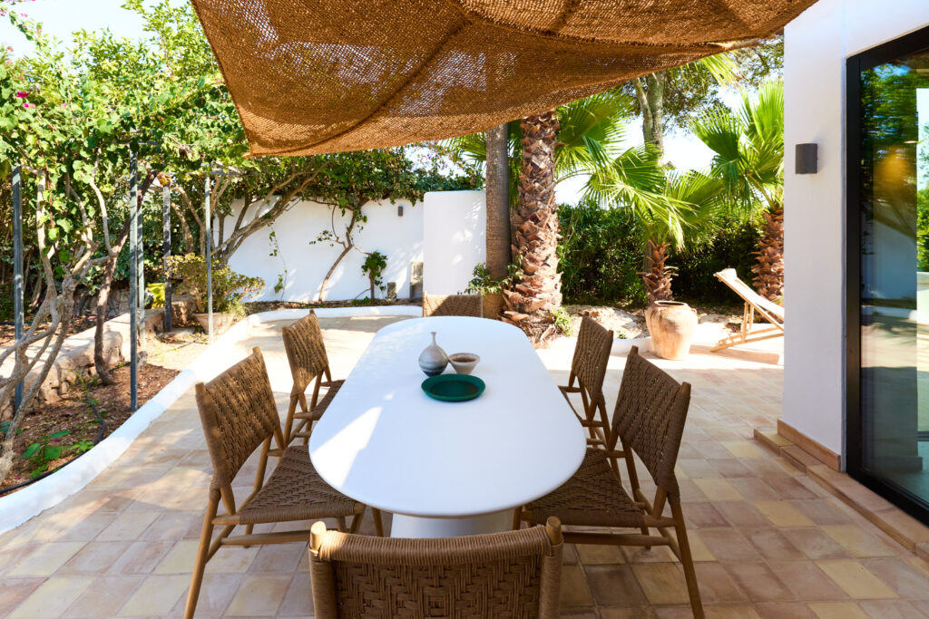 Outside Dining area 3 -Can Pardis