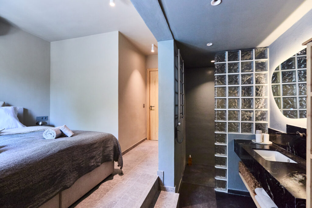 Second Bedroom 7 - Can Pardis