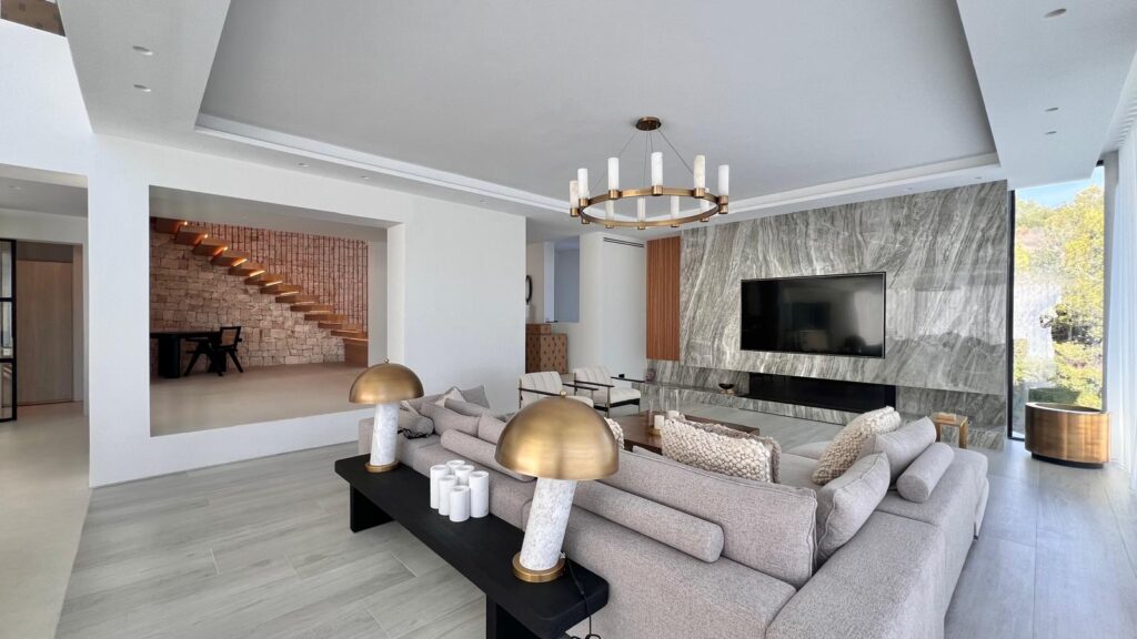 PHOTO-2025-11-21-14-31-25